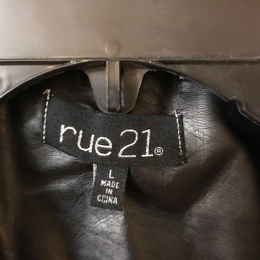 jacket leatherette